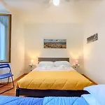 Ele Apartment
