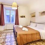 Apartment Ele Siena