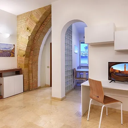 Ele Apartment