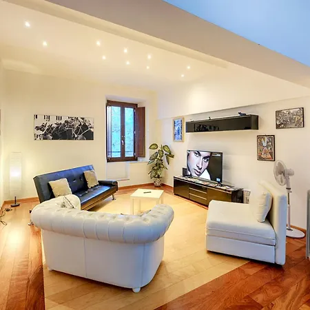 Apartment Ele *